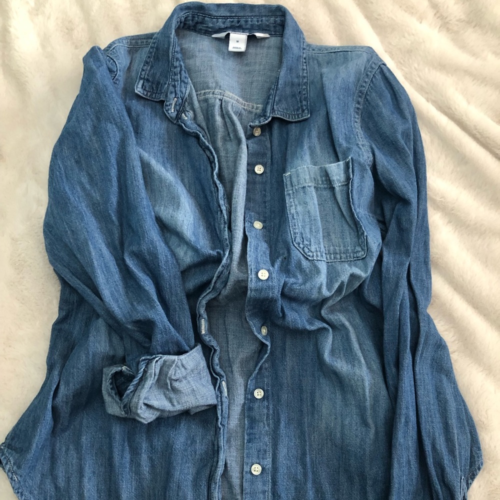 Size Medium Old Navy Boyfriend Tunic